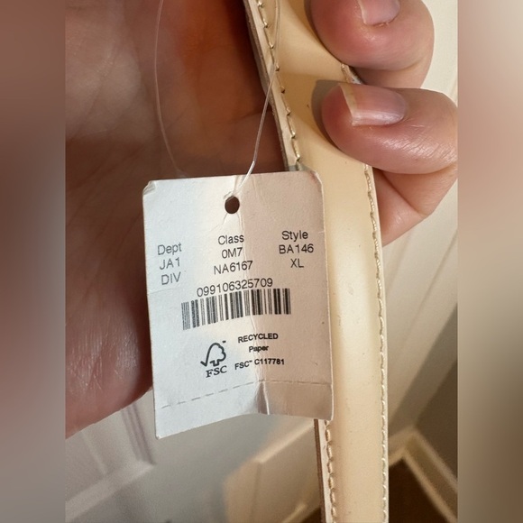 NWT J.Crew Slim Belt in Italian Leather – Ivory | Size XL - Picture 8 of 9